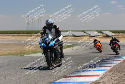 media/Sep-04-2023-Lets Ride (Mon) [[34443f911e]]/B Group/1220pm (Wheelie Bump)/